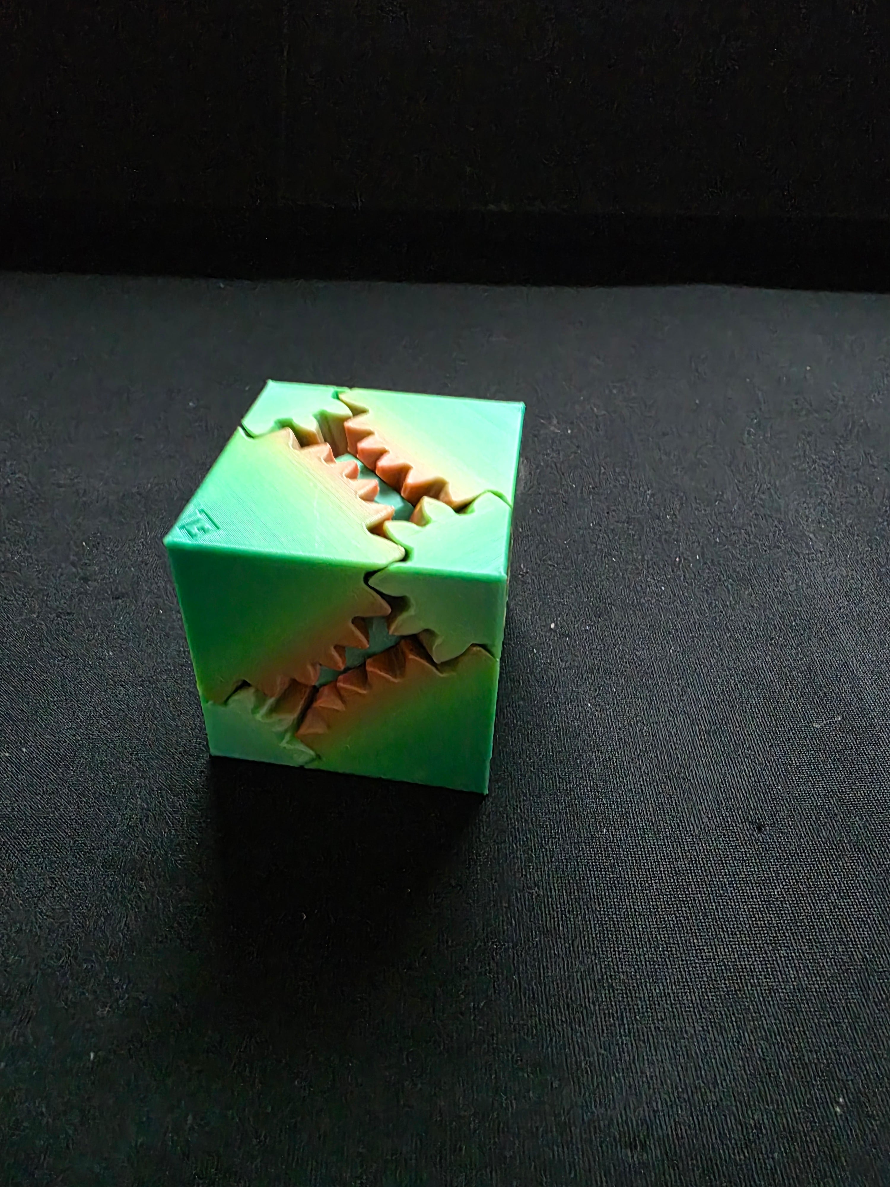 3D Printed Fidget Stress Box Spinner